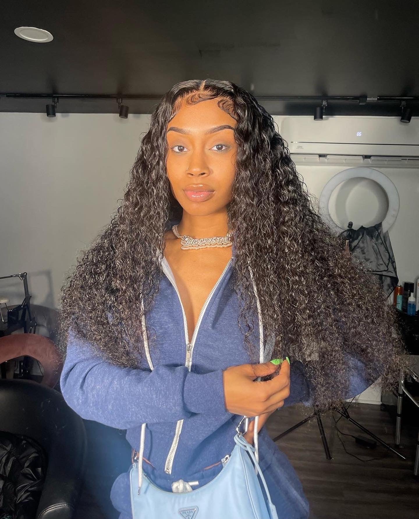 13x6 HD Lace Curly Frontal Wig - 180% Density