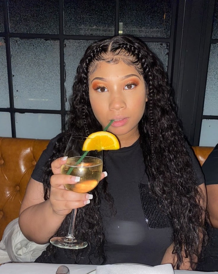 13x6 HD Lace Curly Frontal Wig - 180% Density