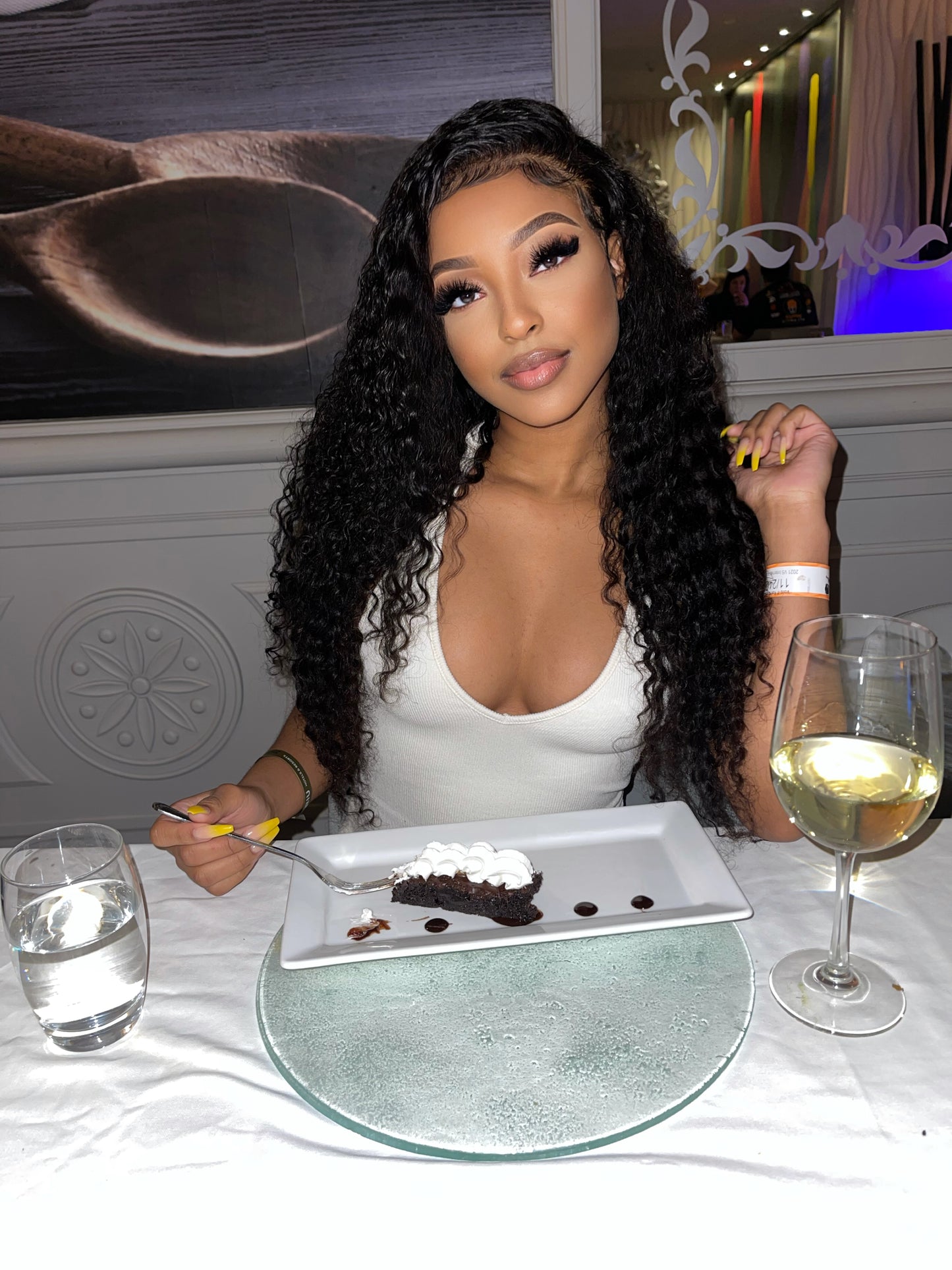 13x6 HD Lace Curly Frontal Wig - 180% Density